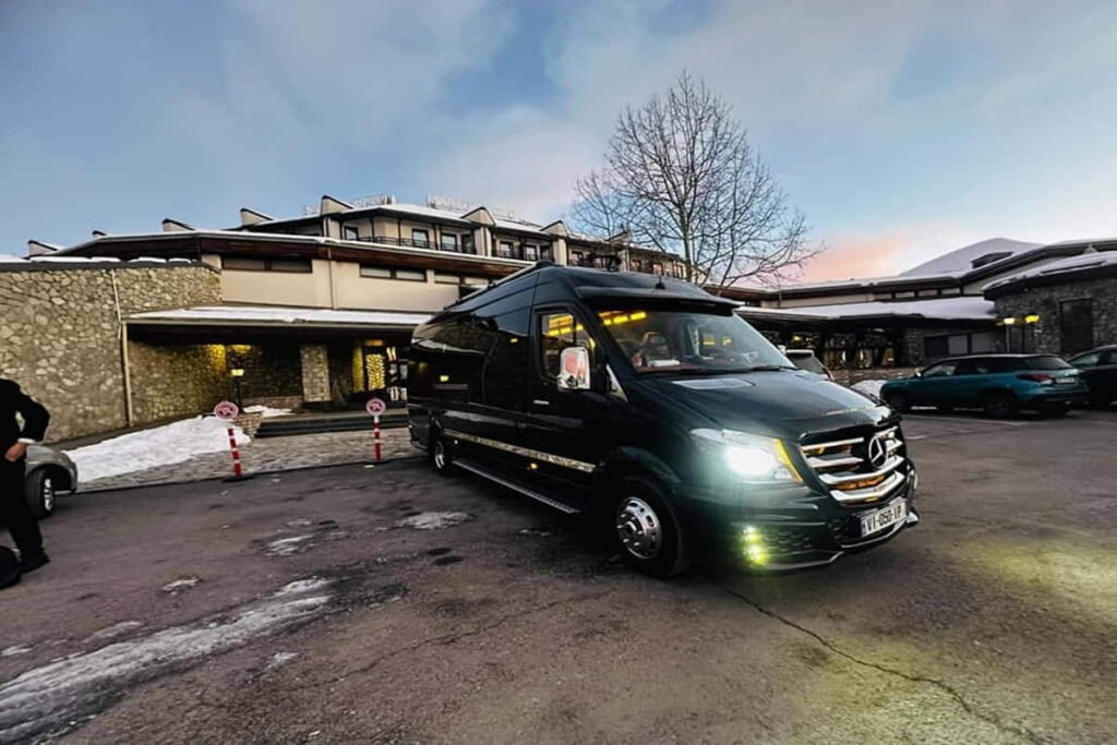 private transfer from Tbilisi to Gudauri minibus
