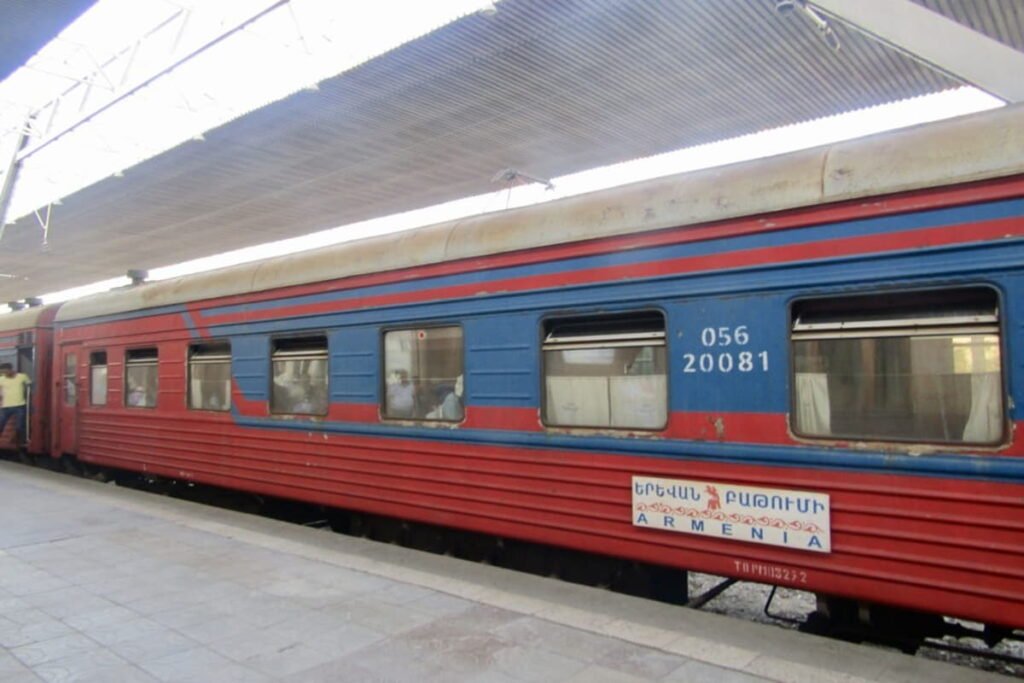 train from Tbilisi to Yerevan Armenia railway connection