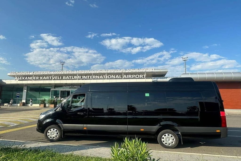Private Transfer from Batumi to Trabzon by Minibus